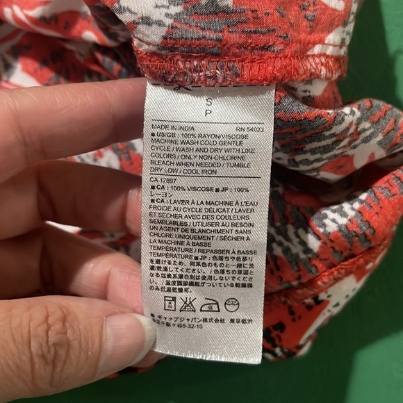 Banana Republic Romper Women's Size Small - Picture 7 of 7